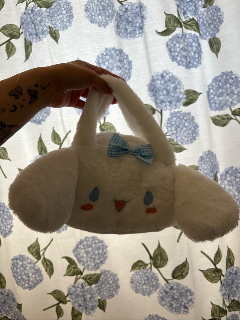 Cinnamon roll Handbag with Blue Bow